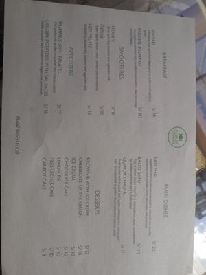 Menu at Parada Vegana in Cusco