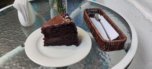 Chocolat cake at Parada Vegana in Cusco