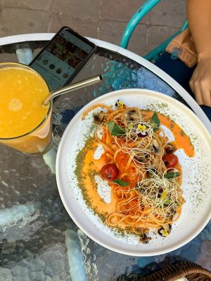Spaghetti at Parada Vegana in Cusco
