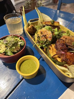 "Señor, this dish is usually for two people…"  at Parada Vegana in Cusco