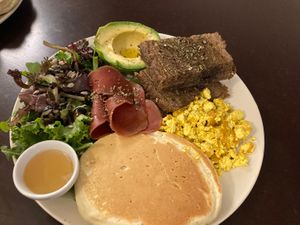 Brunch menu  at Comércio Café Coworking in Porto