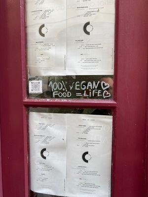 It’s vegan  at Comércio Café Coworking in Porto