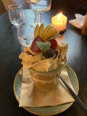 Apple pie dessert 😍  at Grøn'46 in Aarhus