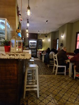 Interior at Lechuga Salad & Tapas in Malaga