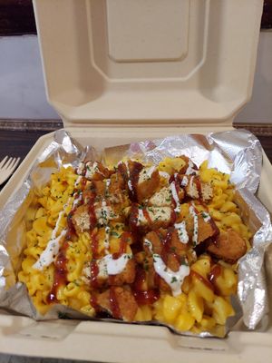 Mac and cheese bowl at Vegan On The Fly in New York City