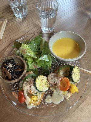   at Unkimika in Tokyo