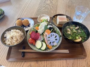   at Unkimika in Tokyo