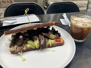   at Ypsilon in Thessaloniki