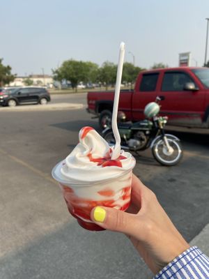 Strawberry sundae 💕  at Odd Burger in Hamilton