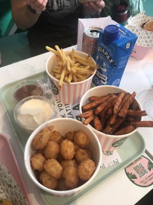 😍  at Neat - Victoria in South West London