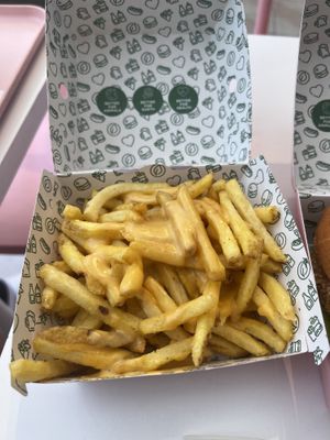 Cheesy fries  at Neat - Victoria in South West London