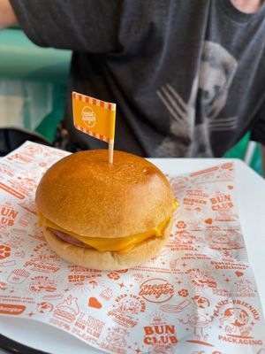 Cheeseburger  at Neat - Victoria in South West London