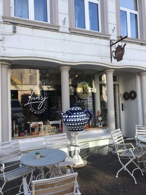 outside at Lunsj Bie Mckaela's in Sittard