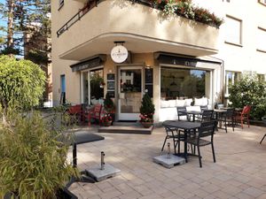 Exterior at JC's HouseCafe in Winterthur