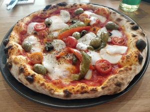 Pizza of the month: Greco Vegan (September 2023) at Napoli72H in Aachen