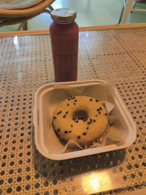 Gluten free passion fruit doughnut at Areca Bakery in Barcelona