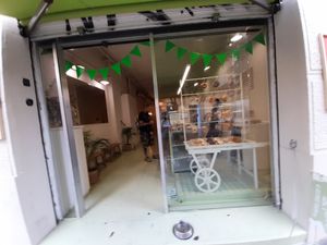 Entrance at Areca Bakery in Barcelona