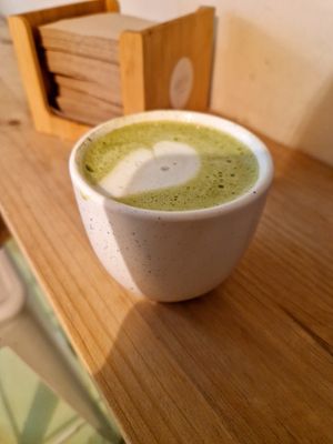 Matxa latte at Areca Bakery in Barcelona