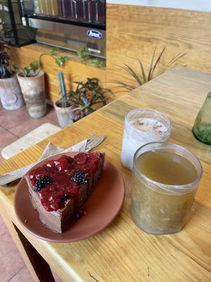 Vegan chocolate mousse  at Yegolé Termopolio in Oaxaca