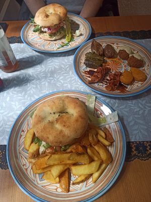  at Hummus & Co in Heidenheim