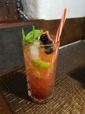 Hausgemachter Eistee Brombeere at Hummus & Co in Heidenheim