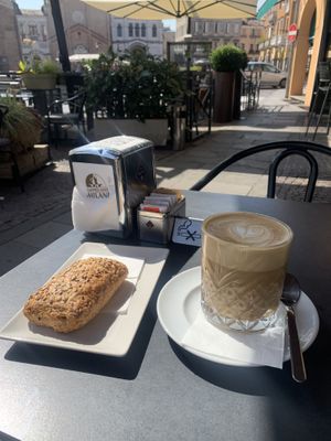 Jam brioche and cafe latte di soia  at Caffè & Caffè al Santo in Padua