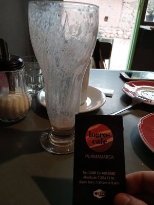 foto de tarjeta y del lugar at Logros Café in Jujuy