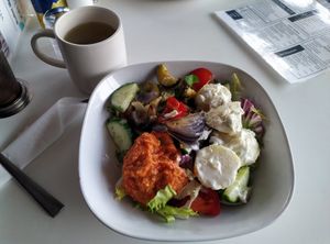 Salad bowl with loose leaf sencha green tea #Veganuary at Vittles & Company in Grimsby