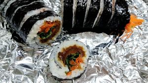 Jjangajji Kimbap with radish pickles 짱아지김밥 at Bomulseom Kimbap - 보물섬김밥 in Seoul