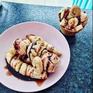  at Little Bear in Pireas