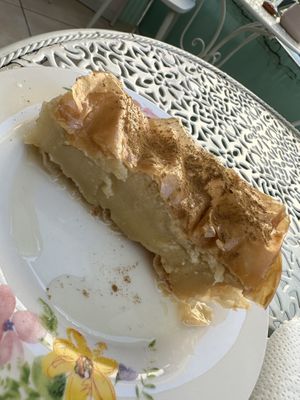   at Little Bear in Pireas