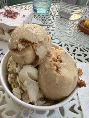   at Little Bear in Pireas