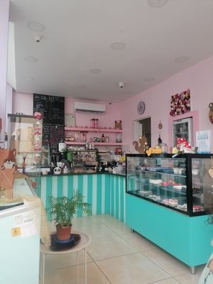  at Little Bear in Pireas