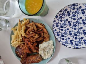  at Little Bear in Pireas