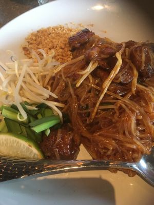 Pad thai at Kin Dee in Bothell