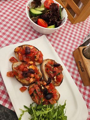  at Bella Compagnia - Meidlinger Hauptstr. in Vienna