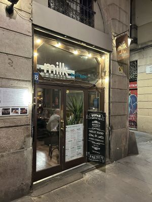 Exterior   at Milk in Barcelona