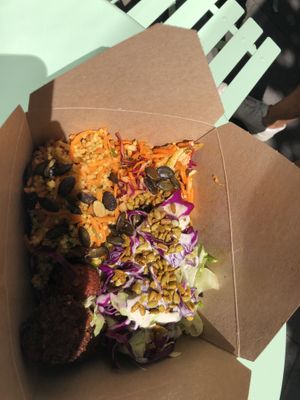 Lunch Bowl at LONO in Munich