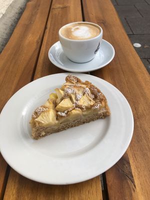 Apple cake and cappuccino  at LONO in Munich