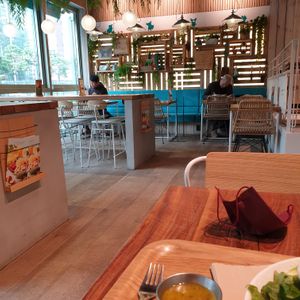 bright and roomy inside at Pig in the Garden - Gwanghwamun in Seoul