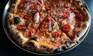 Pizza "Vegan Pie" - close-up at Tom's Pizza in Seoul