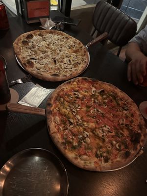   at Tom's Pizza in Seoul