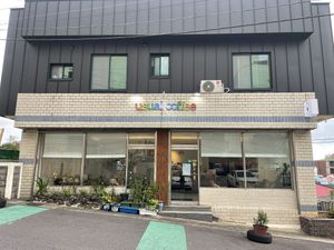 #유쥬얼커피 #usualcoffee #vegan #doughnuts at Usual Coffee in Jeju