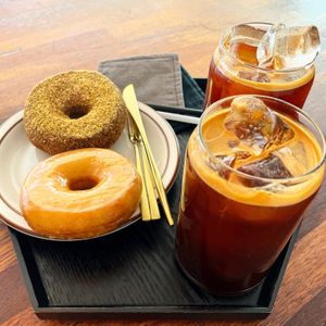 original usual doughnut and cinnamon 👍 at Usual Coffee in Jeju