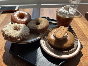   at Usual Coffee in Jeju