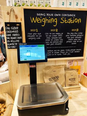 Weighing station at Scoop Wholefoods - Waterway Point in Northeast Singapore