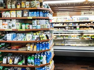 Photo from: www.vegantravel.com at Zrno do Zrna in Ljubljana