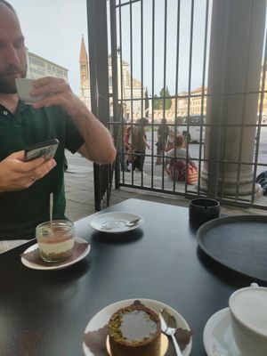  at Cortese Café 900 in Florence