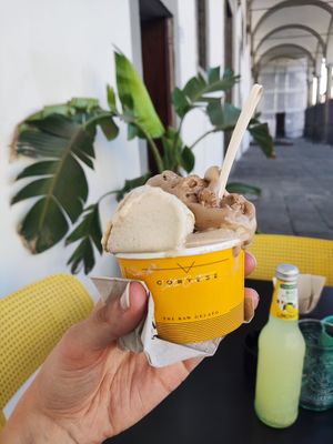 Vegan gelato - salted cashew, hazelnut and cappuccino at Cortese Café 900 in Florence