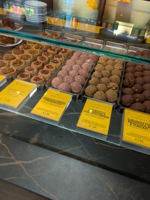  at Cortese Café 900 in Florence